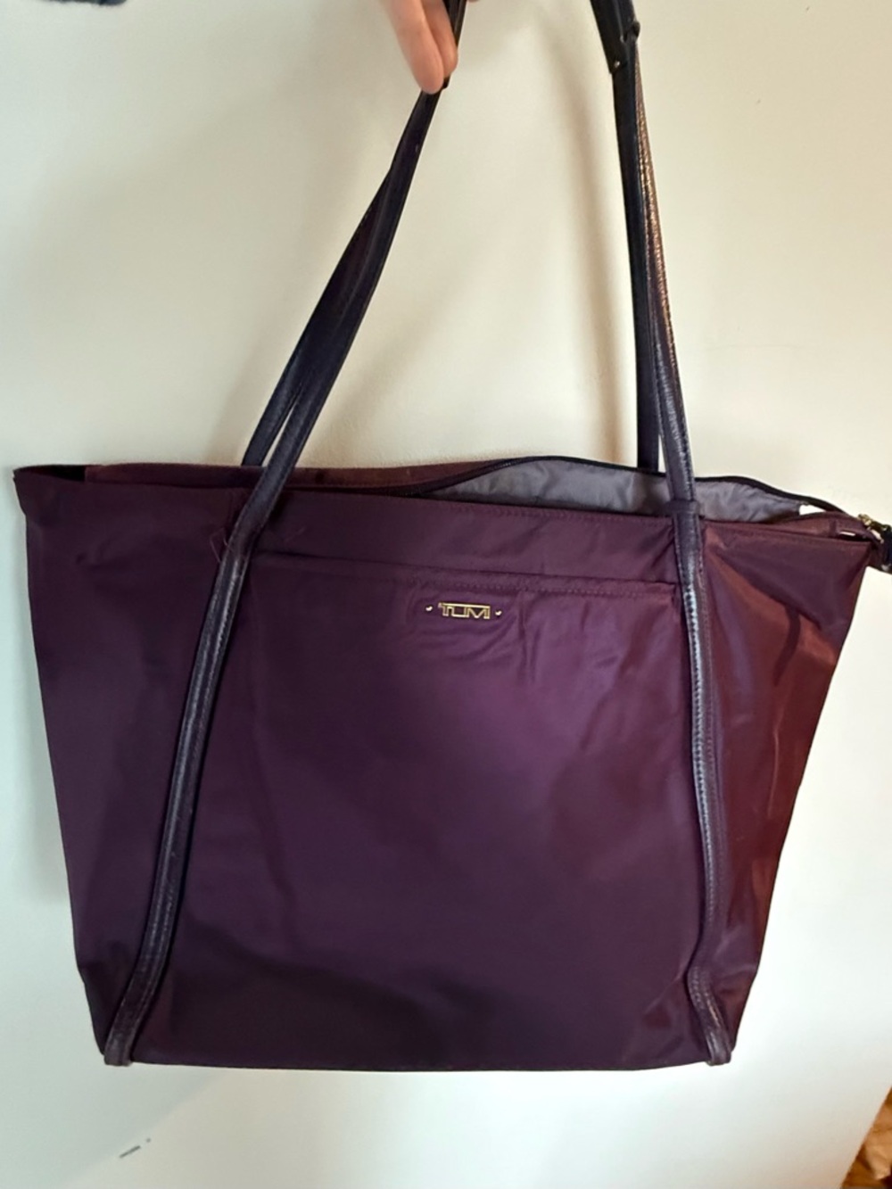 Tumi Voyageur Quintessential Tote/purple - Picture 2 of 9